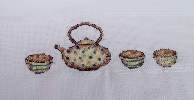 Ποτηρόπανο - embroidered kitchen towel
