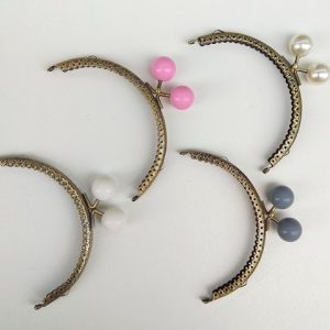 Μεταλλικό πλαίσιο-κούμπωμα (Bag handle Frame) ημικυκλικό με χρωματιστές μπίλιες