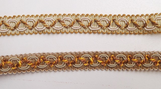 Τρέσα κεντήματος (braid embroidery) - ΧΚ